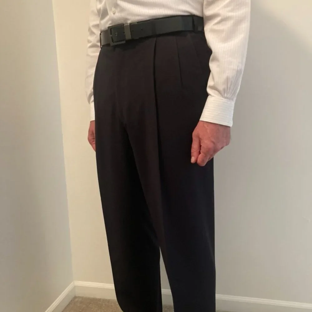 Brooks Brothers, 100% Wool Suit - Picture 6 of 12